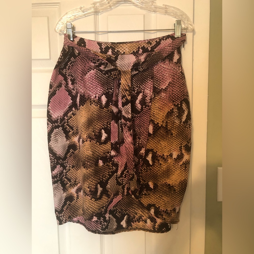 Snakeskin print skirt